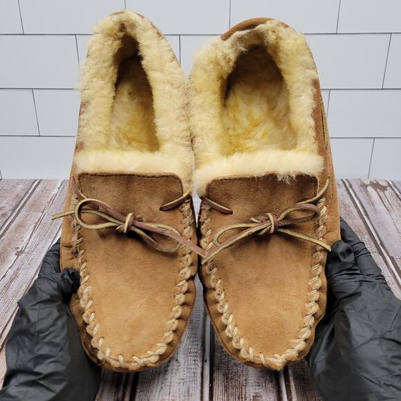 L.L.Bean Wicked Good Moccasin Slippers Chestnut Shearling Men\'s Size 11